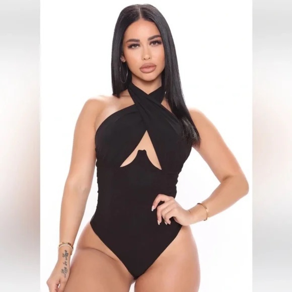 NWT Fashion Nova Black Halter Bodysuit